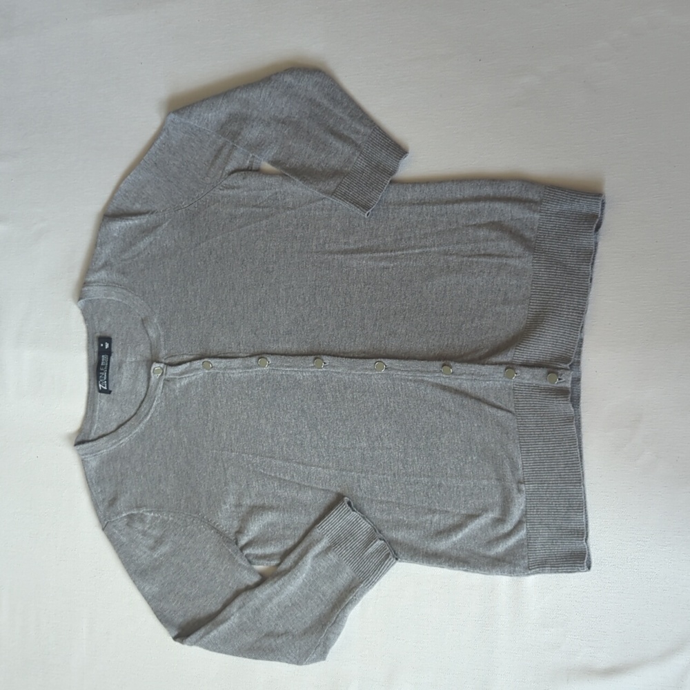 New York & Company Grey Crew Neck Sweater Button Cardigan Size M